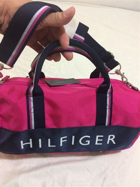 bolsa tommy hilfiger color rosa palo